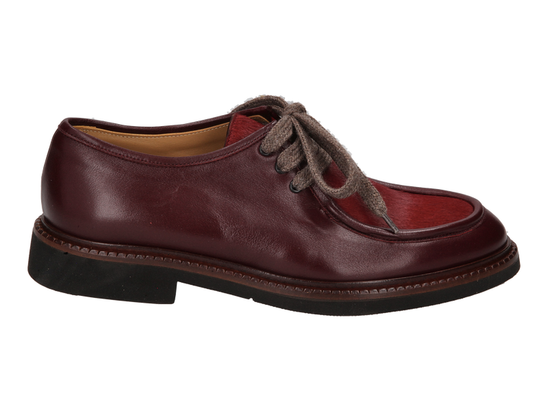 Bekijk product 'Fratelli Rosana Veterschoenen Bordeaux' Fratelli Rosana Veterschoenen Bordeaux