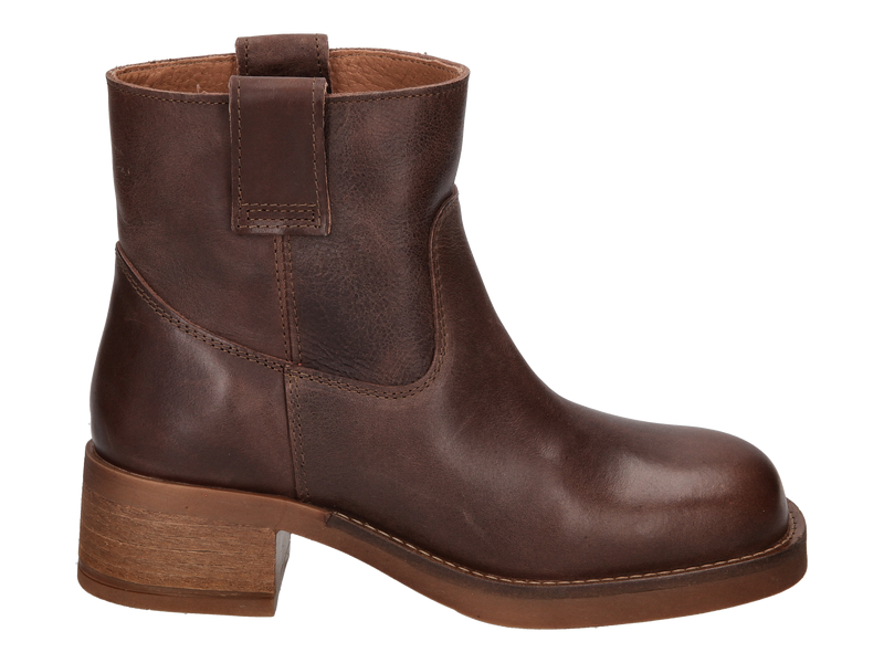 Pavement Boots Brown