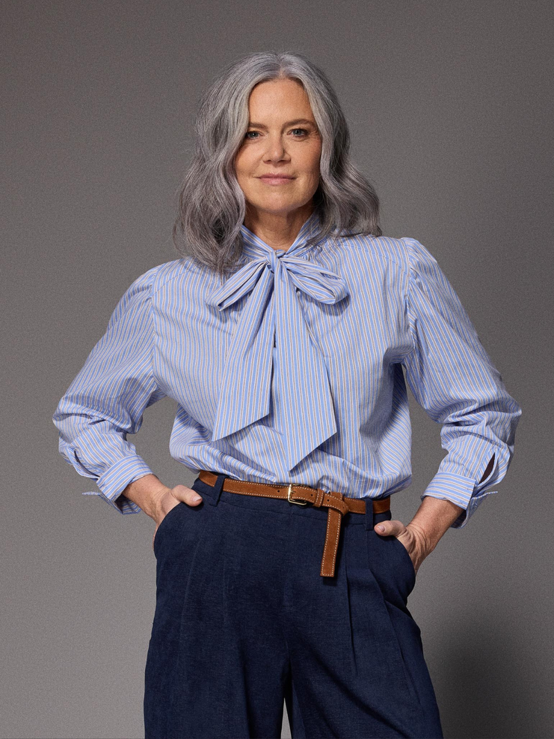 Voir le produit 'Lalotti Blouses Bleu' (en anglais) Lalotti Blouses Bleu