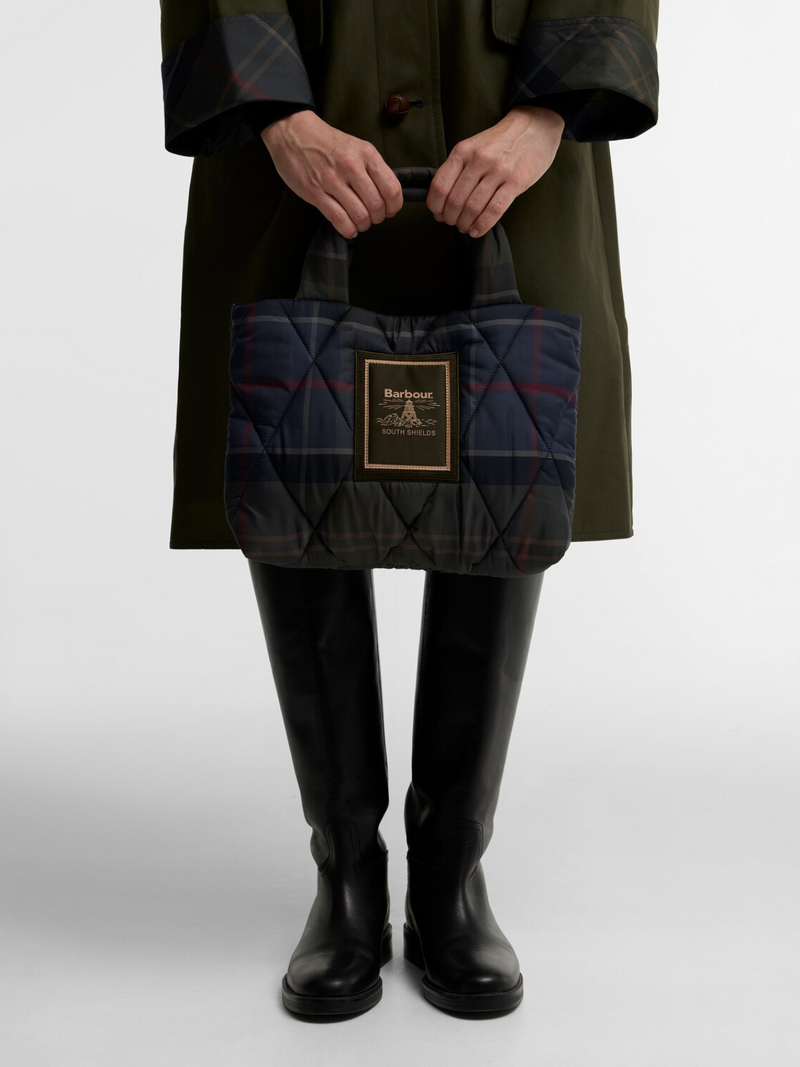 Voir le produit 'Barbour Sacs à Main Vert' (en anglais) Barbour Sacs à Main Vert