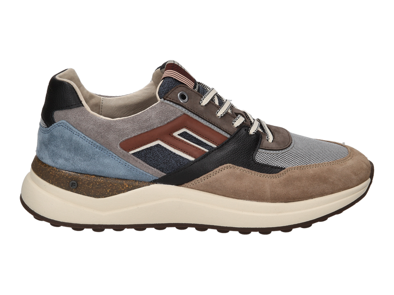 Voir le produit 'Floris Van Bommel Baskets Beige' (en anglais) Floris Van Bommel Baskets Beige