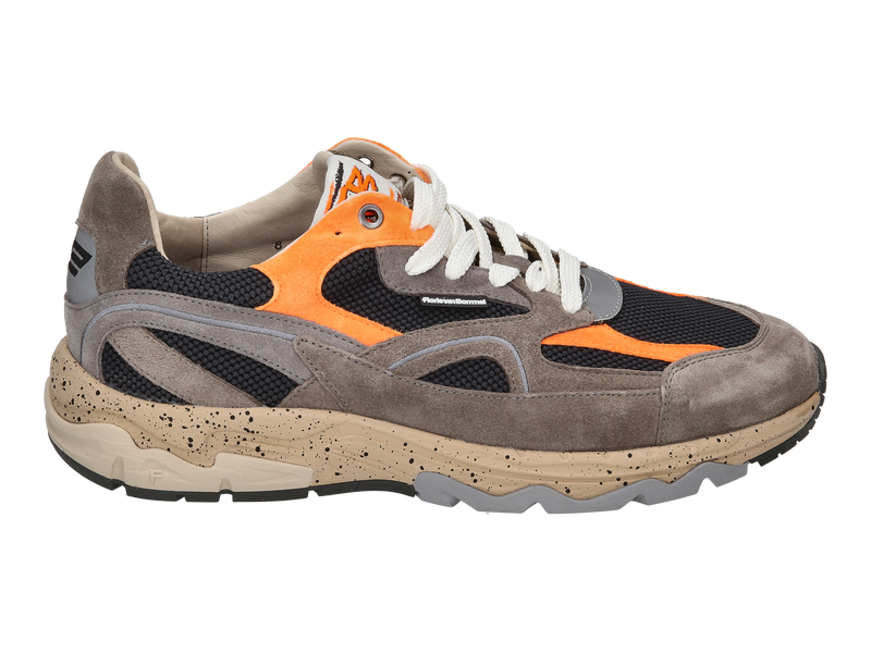 Voir le produit 'Floris Van Bommel Baskets Taupe' (en anglais) Floris Van Bommel Baskets Taupe