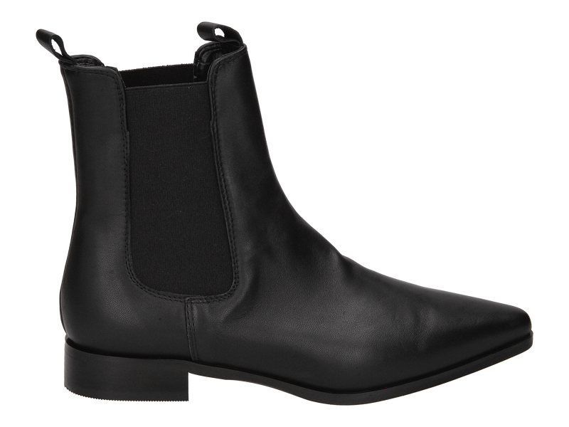 Voir le produit 'Gianluca Pisati Bottines Noir' (en anglais) Gianluca Pisati Bottines Noir