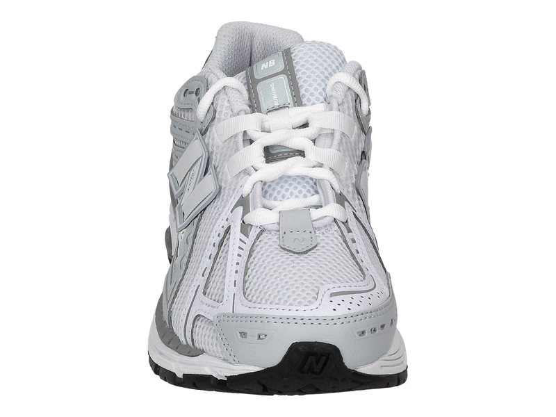View product 'New Balance Sneakers Silver' New Balance Sneakers Silver