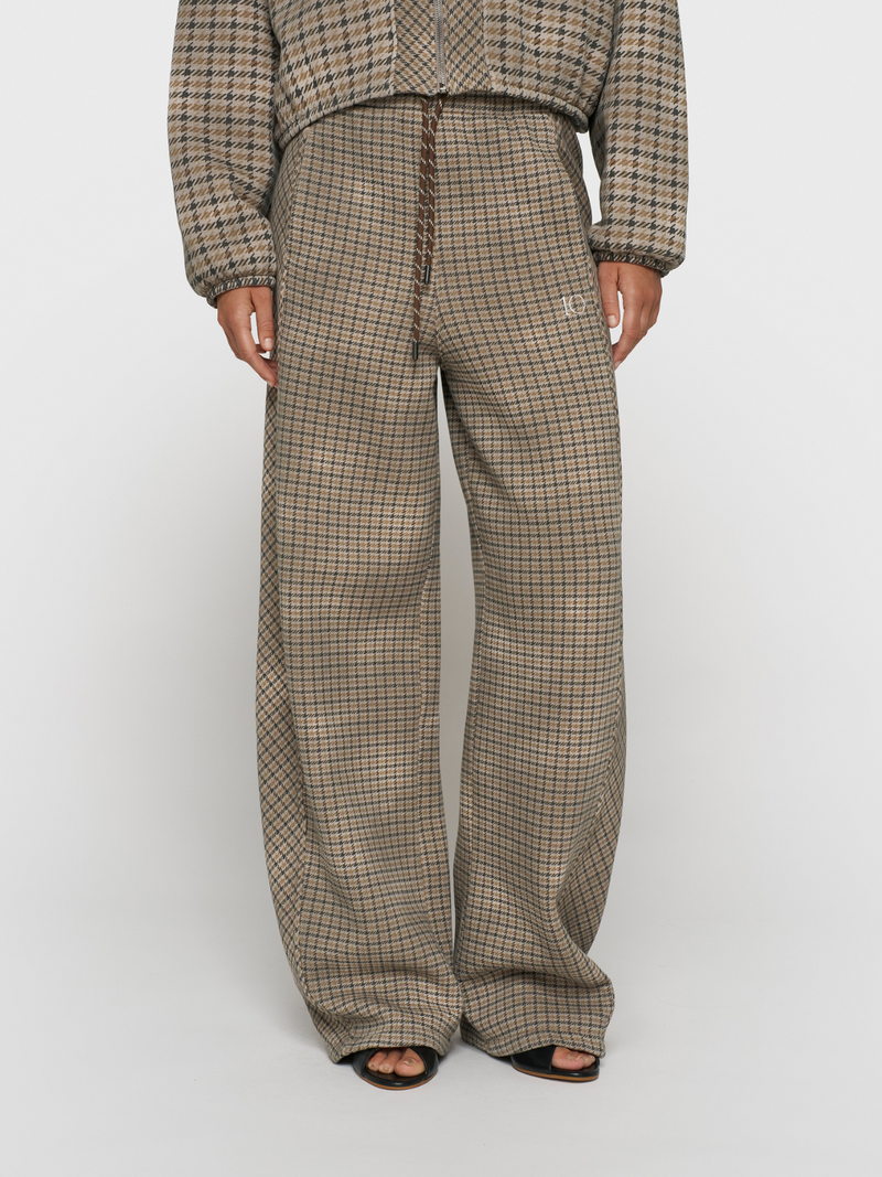 Voir le produit '10 Days Pantalons Beige' (en anglais) 10 Days Pantalons Beige