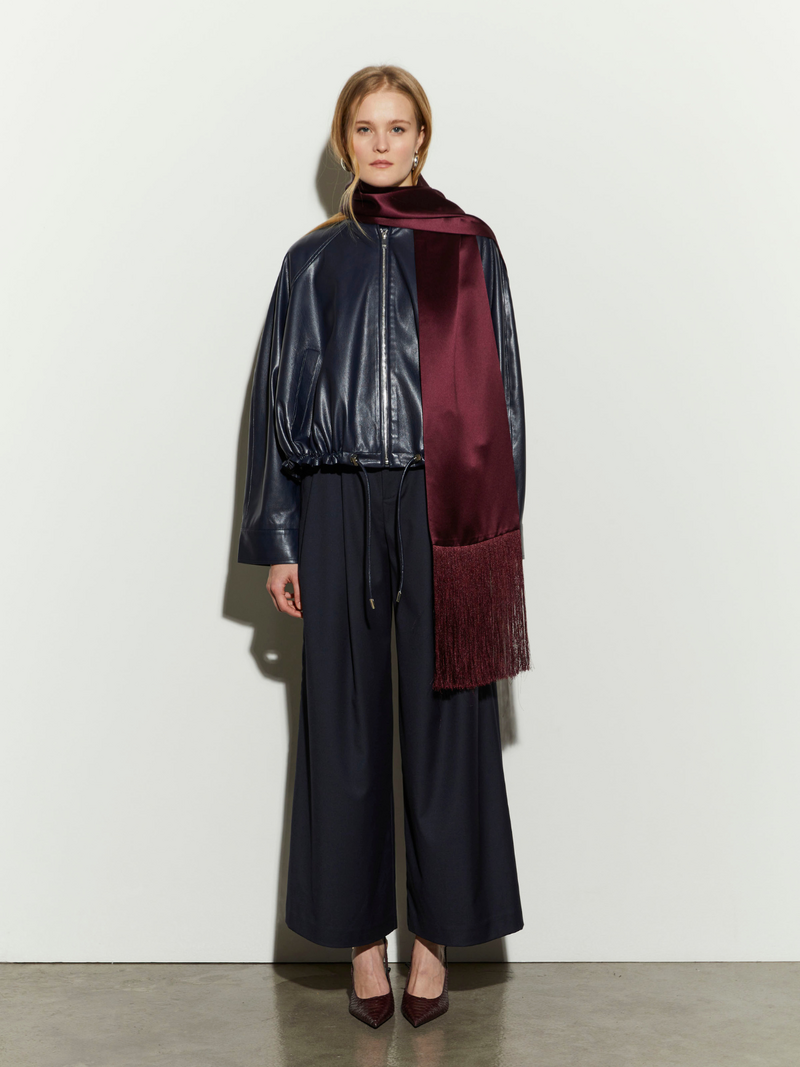 Isabelle Blanche Vestes Bleu