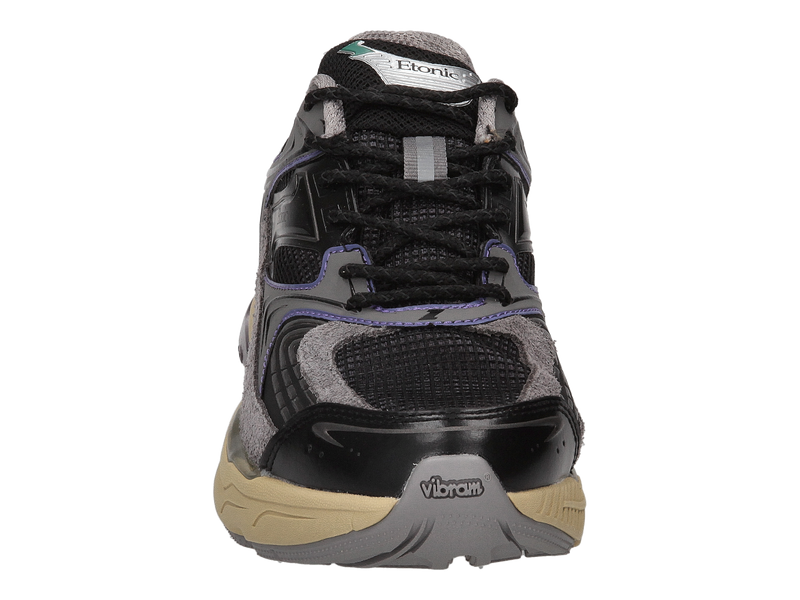 Voir le produit 'Etonic Baskets Noir' (en anglais) Etonic Baskets Noir