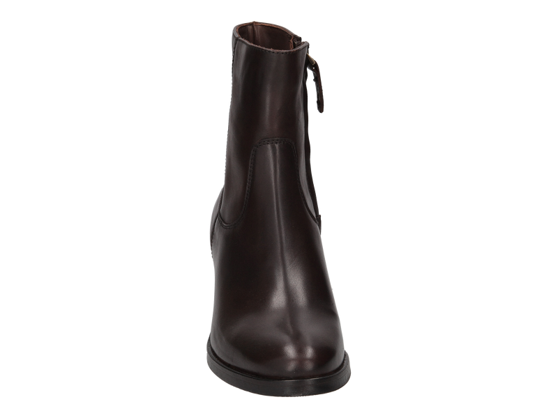 Studio Aria Boot With Heel Brown