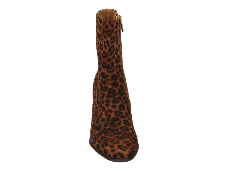 Voir le produit 'Emilie Karston Bottines Leopard' (en anglais) Emilie Karston Bottines Leopard