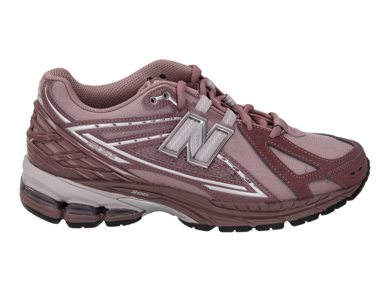 Voir le produit 'New Balance Baskets Bordeaux' (en anglais) New Balance Baskets Bordeaux