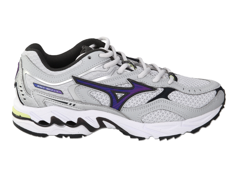 Voir le produit 'Mizuno Baskets Gris' (en anglais) Mizuno Baskets Gris