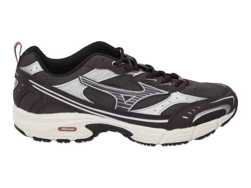 Voir le produit 'Mizuno Baskets Brun' (en anglais) Mizuno Baskets Brun