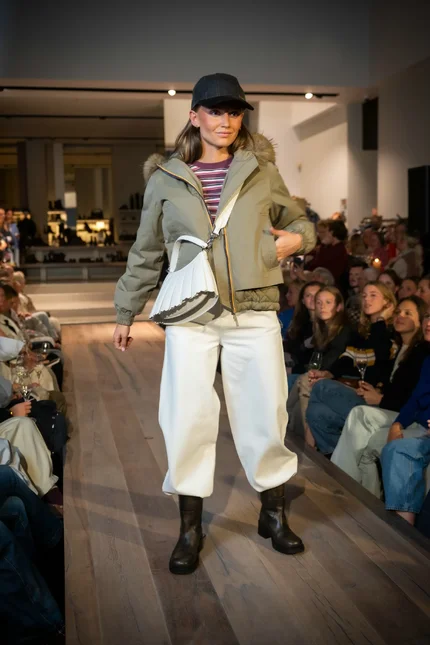 Voir l'ensemble du look